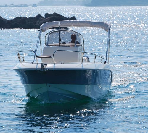 Garda-rent-boat-Noleggio-Barca-con-patente-Mingolla-Brava-25-2.jpg